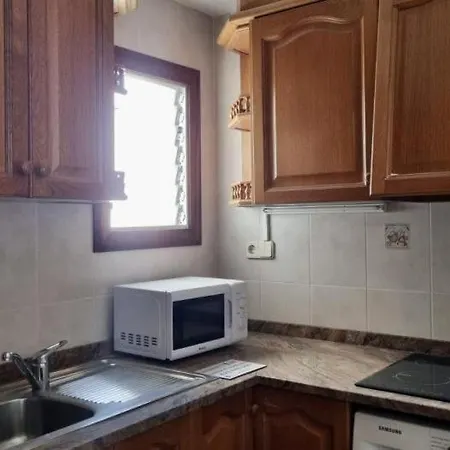 Two-bedroom In The Town Center * Tossa de Mar